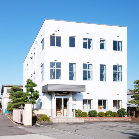 本社社屋